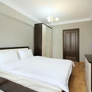 Spacious Central Алматы