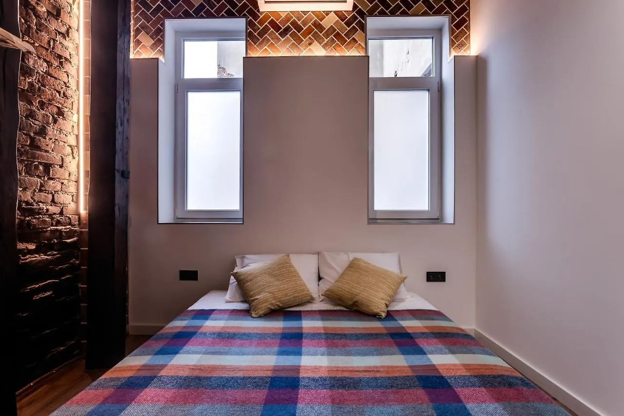 Leogrand Apartments On Kniazia Romana 6 Lviv 0*,